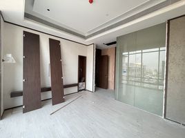 2 Schlafzimmer Penthouse zu vermieten im SilQ Hotel and Residence, Khlong Tan, Khlong Toei, Bangkok