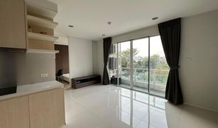 1 Schlafzimmer Wohnung zu verkaufen in Bang Chak, Bangkok Whizdom The Exclusive
