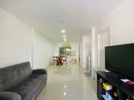 3 Bedroom Townhouse for sale at Sinlapakarn Park 5, Phimonrat