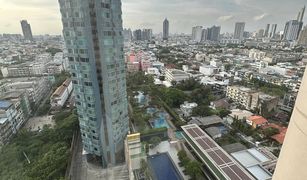 3 Bedrooms Condo for sale in Bang Lamphu Lang, Bangkok Watermark Chaophraya