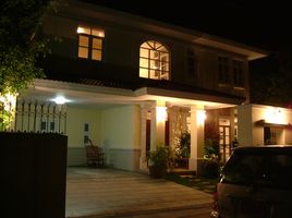 3 Bedroom House for rent at Golden Nakara, Prawet, Prawet