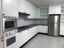 4 Bedroom Apartment for rent at Charan Tower, Khlong Tan Nuea