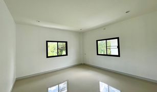 4 Bedrooms House for sale in Nong Chom, Chiang Mai 