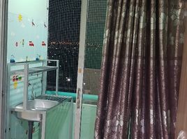 1 Schlafzimmer Wohnung zu verkaufen im Nont Tower Condominium, Talat Khwan