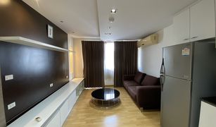 Studio Apartment for sale in Khlong Toei, Bangkok Nantiruj Tower