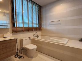 2 Bedroom Condo for rent at Keyne, Khlong Tan