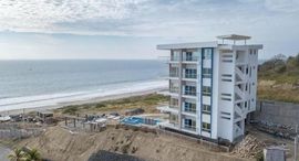 Available Units at Destiny condominiums: Live the Kite Beach life!