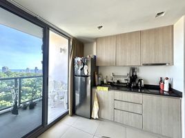 2 Bedroom Apartment for sale at Unixx South Pattaya, Nong Prue