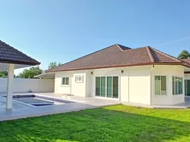 5 спален Вилла на продажу в Siam Garden, Pong