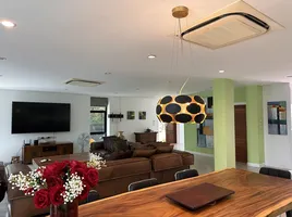 4 Bedroom House for rent at Paradise Villa 1 & 2, Nong Prue, Pattaya, Chon Buri