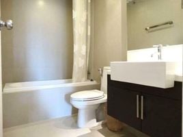 1 Bedroom Condo for sale at Noble Remix, Khlong Tan