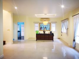 3 Schlafzimmer Villa zu verkaufen im Krong Thong Villa Park Rama 9-Srinakarin, Hua Mak, Bang Kapi