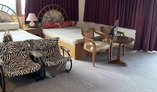 1 Bedroom Condo for sale in Saen Suk, Pattaya Bangsaen Royal Sea Palace