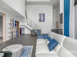 2 спален Кондо в аренду в The Lofts Silom, Si Lom, Банг Рак, Бангкок