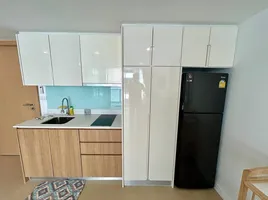 2 Bedroom Condo for sale at Aurora Pratumnak, Nong Prue