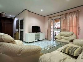 3 Bedroom House for rent at Mantana Prayasuren 26, Bang Chan