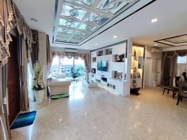 4 Bedroom Villa for sale at Grand Bangkok Boulevard Ratchada-Ramintra 2, Ram Inthra, Khan Na Yao