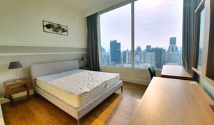 3 Bedrooms Condo for sale in Khlong Toei Nuea, Bangkok Royce Private Residences