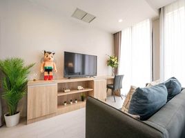 1 Schlafzimmer Appartement zu vermieten im Noble Ploenchit, Lumphini