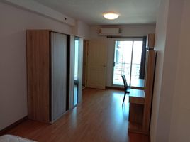 1 Bedroom Condo for rent at Supalai Park Ekkamai-Thonglor, Bang Kapi