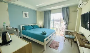 Studio Appartement zu verkaufen in Nong Kae, Hua Hin Fahslalom Beach