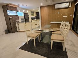 3 Bedroom Condo for rent at Lumpini Place Narathiwas-Chaopraya, Chong Nonsi