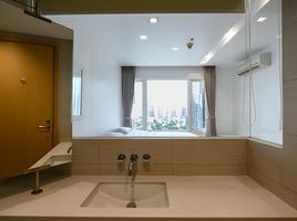 1 Bedroom Condo for rent at Siri At Sukhumvit, Phra Khanong