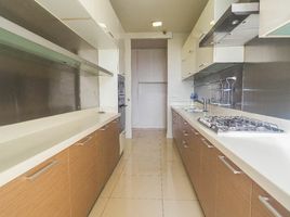 3 Bedroom Apartment for rent at River House Condominium, Khlong San