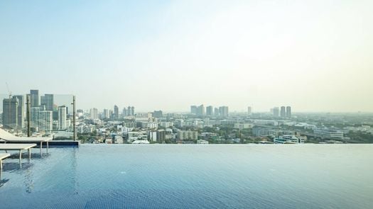 รูปถ่าย 1 of the Communal Pool at ไลฟ์ สุขุมวิท 62