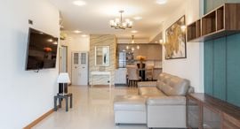 Available Units at Chaiyapruk Place
