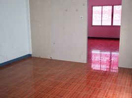 3 Schlafzimmer Reihenhaus zu verkaufen in Lam Luk Ka, Pathum Thani, Khu Khot, Lam Luk Ka