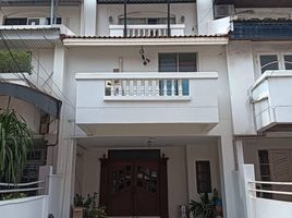 4 Bedroom Townhouse for sale in Chatuchak, Bangkok, Lat Yao, Chatuchak