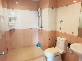 3 Bedroom Townhouse for rent at Baan Klang Muang The Paris Rama 9 - Ramkamhaeng, Hua Mak