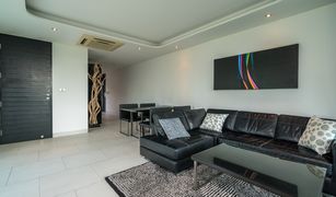 1 chambre Condominium a vendre à Patong, Phuket Absolute Twin Sands Resort & Spa