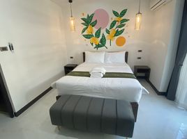 9 Bedroom Hotel for sale in Wua Lai Walking Street, Phra Sing, Phra Sing