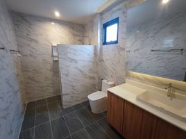 在Baan Mae Pool Villa出售的5 卧室 屋, 农保诚