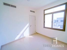 3 Bedroom Townhouse for sale at Noor Townhouses, Town Square, Dubai