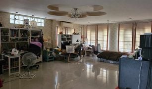 3 Bedrooms Townhouse for sale in Khlong Sam, Pathum Thani 