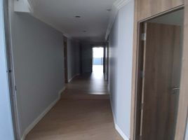 4 Schlafzimmer Wohnung zu vermieten im Raj Mansion, Khlong Toei