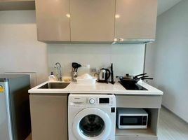 2 спален Кондо в аренду в Life Sukhumvit 62, Bang Chak