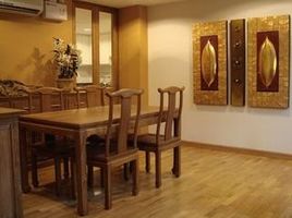 2 Schlafzimmer Appartement zu vermieten im Serene Place Sukhumvit 24, Khlong Tan, Khlong Toei