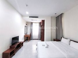 2 Bedroom Apartment for rent at Fully furnished 2 bedroom apartment for Rent, Tuol Svay Prey Ti Muoy, Chamkar Mon