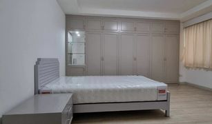 3 Schlafzimmern Appartement zu verkaufen in Khlong Tan Nuea, Bangkok Prompong Mansion
