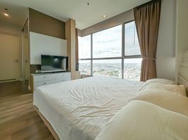2 Bedroom Apartment for sale at The Room Sathorn-Taksin, Bang Yi Ruea, Thon Buri