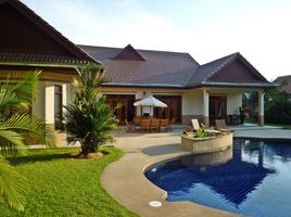 4 Bedroom House for sale at The Chase & Foxlea Villas, Nong Pla Lai