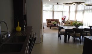 曼谷 Khlong Toei Nuea Raveevan Residence 4 卧室 别墅 售 