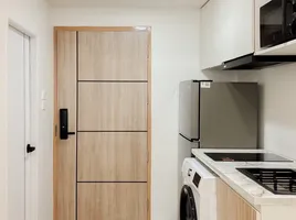 1 спален Кондо на продажу в Lanna Condominium, Pa Tan