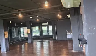 N/A Büro zu verkaufen in Khlong Tan Nuea, Bangkok Apai Loft