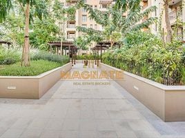 1 Bedroom Apartment for sale at Lamaa, Madinat Jumeirah Living, Umm Suqeim