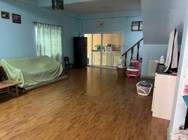 2 Schlafzimmer Reihenhaus zu verkaufen im Baan Phongphaka 2, Aranyik, Mueang Phitsanulok
